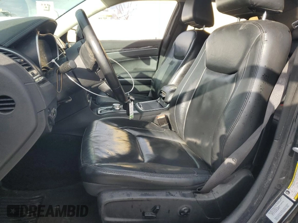 2016 Chrysler 300 Anniversary Edition with VIN 2C3CCAAGXGH230175, listed as a Copart auction lot 46626685 with 194,250 mi miles and Clean Title. Bid and sale history available at DreamBid. Image 7.