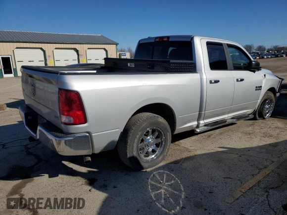 2018 Ram 1500 SLT z VIN 1C6RR6GG1JS206007, wystawiony jako Copart lot #50151835 z przebiegiem 118 194 mil mil oraz Szkoda całkowita • Salvage title. Historia ofert i sprzedaży dostępna na DreamBid. Obrazek 3.