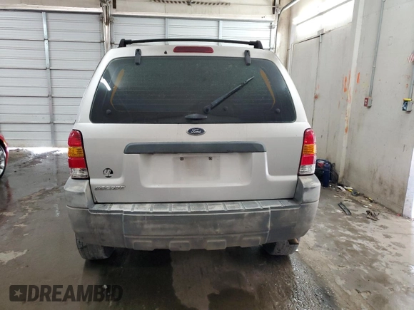 2006 Ford Escape XLS with VIN 1FMYU02Z86KD18623, listed as a Copart auction lot 70593064 with 0 mi miles and Non Repairable. Bid and sale history available at carsss.com. Image 6.