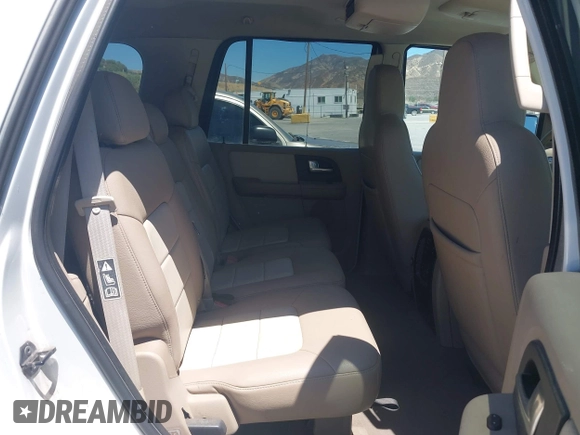 2003 Ford Expedition Eddie Bauer with VIN 1FMPU18L33LC16060, listed as a IAAI auction lot 42698132 with 224,088 mi miles and . Bid and sale history available at DreamBid. Image 8.