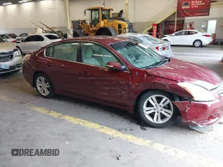 2010 Nissan Altima 3.5 SR with VIN 1N4BL2AP2AN480432, listed as a IAAI auction lot 40442252 with 163,512 mi miles. Bid and sale history available at carsss.com. Image 1.