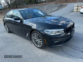 2018 BMW 5 Series 530e xDrive with VIN WBAJB1C57JB084929, listed as a Copart auction lot 50735195 with 139,305 mi miles and Clean Title. Bid and sale history available at carsss.com. Image 4.