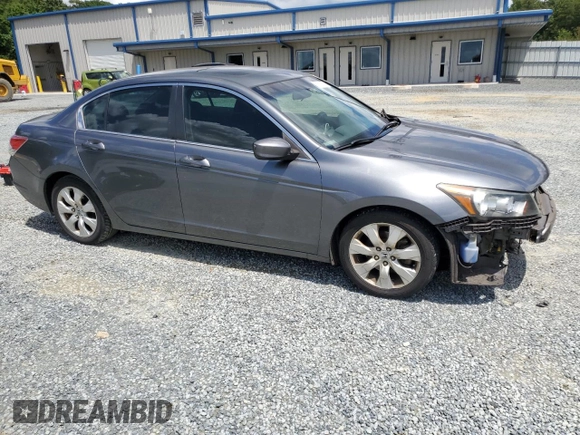 2010 Honda Accord EX z VIN 1HGCP2F71AA086263, wystawiony jako Copart lot #57117655 z przebiegiem 147 710 mil mil oraz Szkoda całkowita • Salvage title. Historia ofert i sprzedaży dostępna na DreamBid. Obrazek 4.