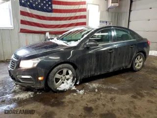 2015 Chevrolet Cruze LT with VIN 1G1PC5SB3F7198535, listed as a Copart auction lot 44427785 with 123,122 mi miles and Clean Title. Bid and sale history available at carsss.com. Image 1.