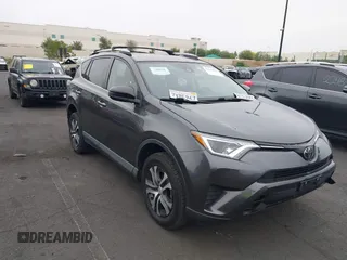 2017 Toyota RAV4 LE z VIN JTMZFREVXHJ107299, wystawiony jako IAAI lot #42422033 z przebiegiem 56 687 mil mil oraz . Historia ofert i sprzedaży dostępna na DreamBid. Obrazek 1.