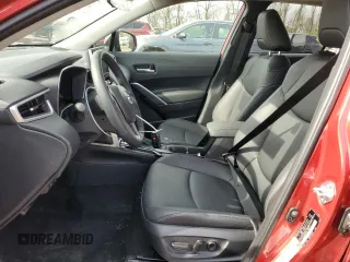 2025 Toyota Corolla Cross XLE с VIN 7MUDAABGXSV121641, выставлен на аукционе Copart как лот 51283055 с пробегом 8 831 миль миль и Списание • Salvage title. История ставок и продаж доступна на DreamBid. Изображение 7.
