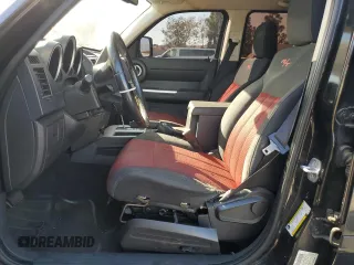 2008 Dodge Nitro R/T z VIN 1D8GT58608W117230, wystawiony jako Copart lot #78043414 z przebiegiem 172 066 mil mil oraz Szkoda całkowita • Salvage title. Historia ofert i sprzedaży dostępna na DreamBid. Obrazek 7.