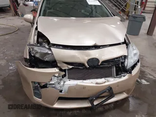 2011 Toyota Prius I with VIN JTDKN3DU0B0272740, listed as a IAAI auction lot 41212915 with 105,587 mi miles and . Bid and sale history available at DreamBid. Image 6.