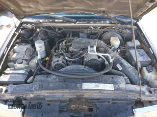 2001 Chevrolet S-10 LS with VIN 1GCCS19W718230397, listed as a IAAI auction lot 41293765 with 151,578 mi miles and . Bid and sale history available at DreamBid. Image 10.