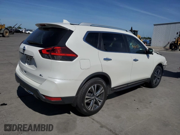 2017 Nissan Rogue SL z VIN 5N1AT2MT9HC848475, wystawiony jako Copart lot #57272765 z przebiegiem 81 296 mil mil oraz Szkoda całkowita • Salvage title. Historia ofert i sprzedaży dostępna na DreamBid. Obrazek 3.