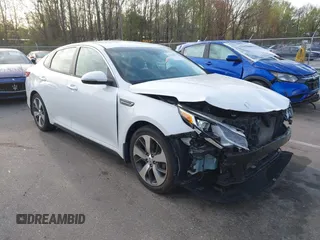 2020 Kia Optima LX with VIN 5XXGT4L36LG424207, listed as a IAAI auction lot 41909955 with 74,125 mi miles and . Bid and sale history available at carsss.com. Image 1.