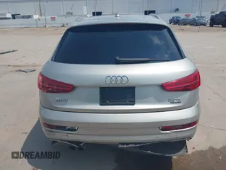 2016 Audi Q3 Premium Plus z VIN WA1EFCFS3GR002758, wystawiony jako IAAI lot #42262429 z przebiegiem 134 850 mil mil oraz . Historia ofert i sprzedaży dostępna na DreamBid. Obrazek 16.
