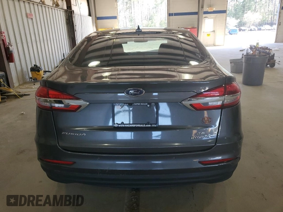 2019 Ford Fusion SE with VIN 3FA6P0LU4KR241900, listed as a Copart auction lot 50908075 with 70,981 mi miles and Salvage Title. Bid and sale history available at carsss.com. Image 6.