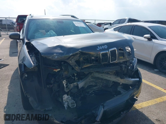 2019 Jeep Cherokee Latitude Plus with VIN 1C4PJLLB3KD143546, listed as a IAAI auction lot 42160353 with 69,296 mi miles and . Bid and sale history available at DreamBid. Image 6.