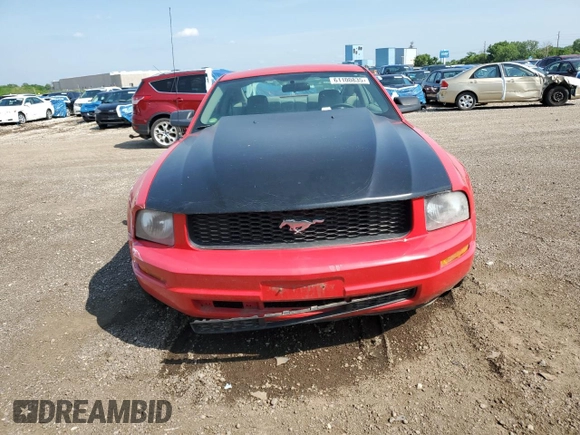 2007 Ford Mustang Deluxe with VIN 1ZVFT80N075211687, listed as a Copart auction lot 61100835 with 168,190 mi miles and Clean title. Bid and sale history available at DreamBid. Image 5.