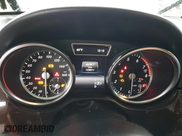 2014 Mercedes-Benz M 350 with VIN 4JGDA5JB2EA313401, listed as a Copart auction lot 58423635 with 122,011 mi miles and Salvage title. Bid and sale history available at DreamBid. Image 9.