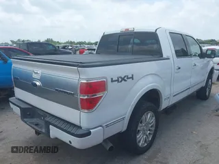 2009 Ford F-150 XL z VIN 1FTPW14V69FA31112, wystawiony jako IAAI lot #42140682 z przebiegiem 263 736 mil mil oraz . Historia ofert i sprzedaży dostępna na DreamBid. Obrazek 4.