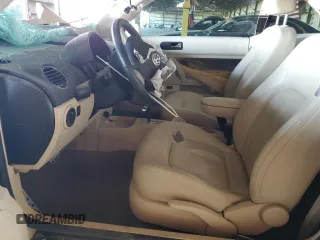 2007 Volkswagen Beetle with VIN 3VWSG31Y47M420763, listed as a Copart auction lot 61287725 with 55,238 mi miles and Salvage title. Bid and sale history available at DreamBid. Image 7.