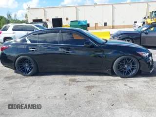 2018 Infiniti Q50 Luxe с VIN JN1EV7AP4JM355312, выставлен на аукционе IAAI как лот 42573520 с пробегом 57 691 миль миль и . История ставок и продаж доступна на DreamBid. Изображение 13.