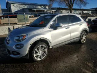 2016 FIAT 500X Lounge with VIN ZFBCFXDT1GP391253, listed as a Copart auction lot 88124185 with 0 mi miles and Salvage Title. Bid and sale history available at carsss.com. Image 1.