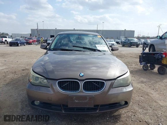 2004 BMW 5 Series 530i with VIN WBANA73594B801780, listed as a IAAI auction lot 41753708 with 176,442 mi miles and . Bid and sale history available at carsss.com. Image 13.