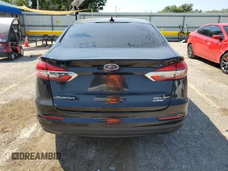 2020 Ford Fusion Hybrid SEL with VIN 3FA6P0MU4LR215829, listed as a Copart auction lot 70914934 with 0 mi miles and Salvage Title. Bid and sale history available at carsss.com. Image 6.