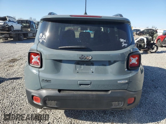 2018 Jeep Renegade Latitude z VIN ZACCJABB3JPJ59828, wystawiony jako Copart lot #42498775 z przebiegiem 92 448 mil mil oraz Szkoda całkowita • Salvage title. Historia ofert i sprzedaży dostępna na DreamBid. Obrazek 6.