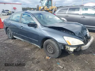 2005 Honda Accord LX z VIN 1HGCM56425A148498, wystawiony jako IAAI lot #40883324 z przebiegiem 245 802 mil mil oraz . Historia ofert i sprzedaży dostępna na DreamBid. Obrazek 1.