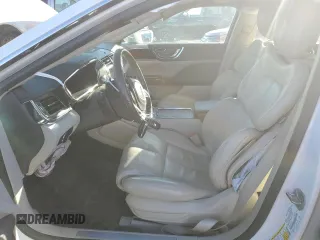 2017 Lincoln Continental Select with VIN 1LN6L9SP2H5623940, listed as a Copart auction lot 46302355 with 68,263 mi miles and Salvage Title. Bid and sale history available at DreamBid. Image 7.