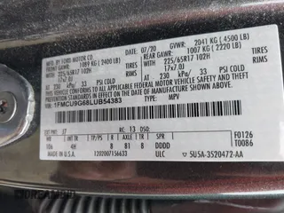 2020 Ford Escape SE z VIN 1FMCU9G68LUB54383, wystawiony jako IAAI lot #42356897 z przebiegiem 69 587 mil mil oraz . Historia ofert i sprzedaży dostępna na DreamBid. Obrazek 9.