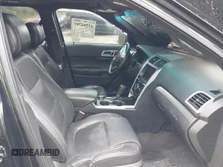 2015 Ford Explorer Sport z VIN 1FM5K8GT5FGA24837, wystawiony jako IAAI lot #42204797 z przebiegiem Nie podano mil oraz . Historia ofert i sprzedaży dostępna na DreamBid. Obrazek 5.