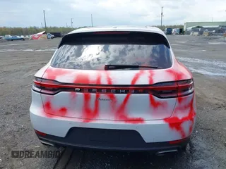 2020 Porsche Macan z VIN WP1AA2A55LLB05187, wystawiony jako IAAI lot #42037890 z przebiegiem 25 417 mil mil oraz . Historia ofert i sprzedaży dostępna na DreamBid. Obrazek 16.