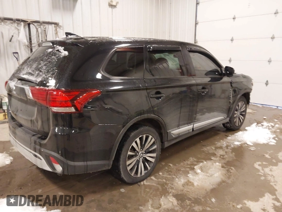 2020 Mitsubishi Outlander ES z VIN JA4AZ3A33LZ048610, wystawiony jako IAAI lot #41296277 z przebiegiem 59 372 mil mil oraz . Historia ofert i sprzedaży dostępna na DreamBid. Obrazek 4.