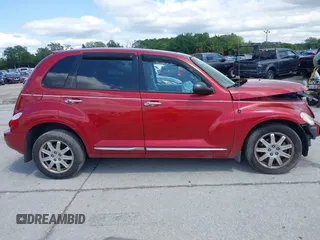 2010 Chrysler PT Cruiser Classic with VIN 3A4GY5F98AT144128, listed as a IAAI auction lot 41988958 with 124,914 mi miles. Bid and sale history available at carsss.com. Image 14.