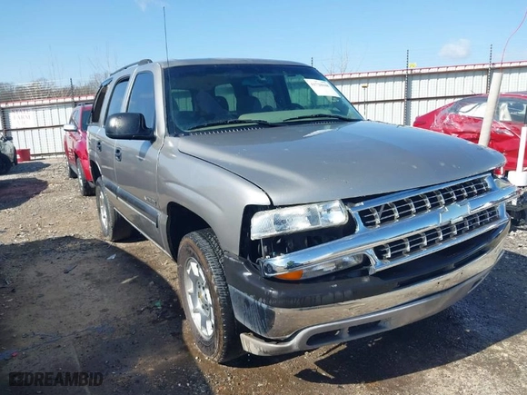 2003 Chevrolet Tahoe LS with VIN 1GNEC13V13J298445, listed as a IAAI auction lot 41728848 with 226,727 mi miles. Bid and sale history available at carsss.com. Image 1.