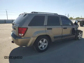 2005 Jeep Grand Cherokee Laredo with VIN 1J4GR48K75C707355, listed as a Copart auction lot 53117445 with 315,886 mi miles and Salvage title. Bid and sale history available at DreamBid. Image 3.