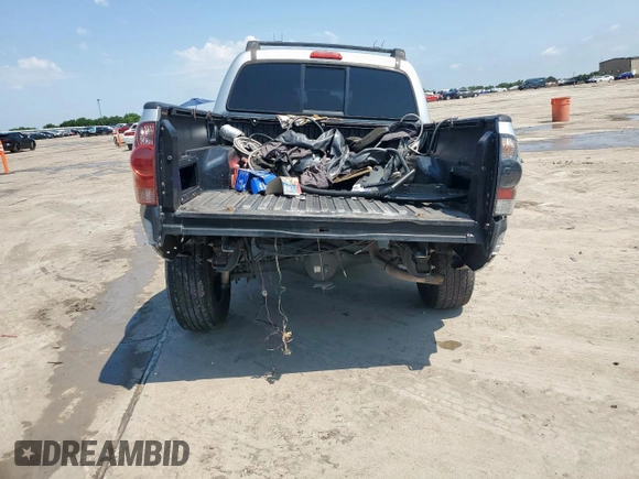2008 Toyota Tacoma PreRunner with VIN 3TMJU62N68M063729, listed as a Copart auction lot 59048205 with 284,808 mi miles and Salvage title. Bid and sale history available at DreamBid. Image 6.