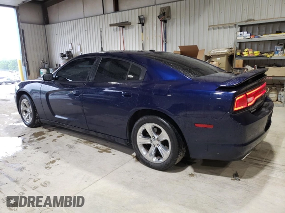 2014 Dodge Charger SXT z VIN 2C3CDXHG8EH156161, wystawiony jako Copart lot #58161945 z przebiegiem 246 923 mil mil oraz Czysty tytuł • Clean title. Historia ofert i sprzedaży dostępna na DreamBid. Obrazek 2.