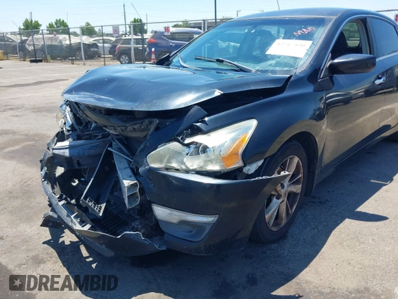 2013 Nissan Altima SV with VIN 1N4AL3APXDC298155, listed as a IAAI auction lot 42747890 with 269,020 mi miles and . Bid and sale history available at DreamBid. Image 6.