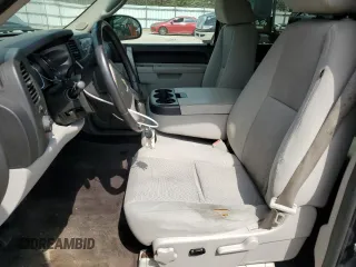 2010 Chevrolet Silverado 1500 LT with VIN 3GCRKSE34AG262083, listed as a Copart auction lot 49013885 with 256,185 mi miles and Clean Title. Bid and sale history available at DreamBid. Image 7.