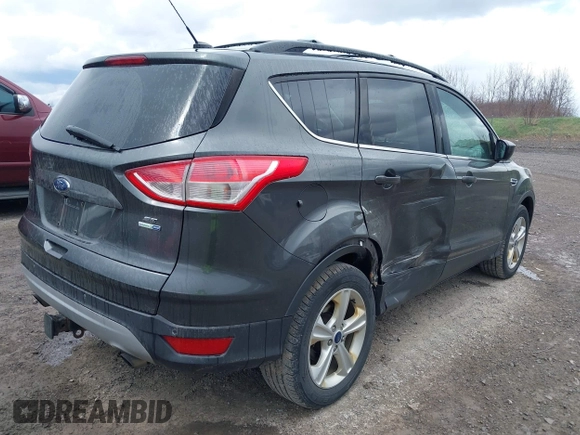 2016 Ford Escape SE with VIN 1FMCU9G92GUC22029, listed as a IAAI auction lot 42032478 with 133,853 mi miles. Bid and sale history available at carsss.com. Image 4.