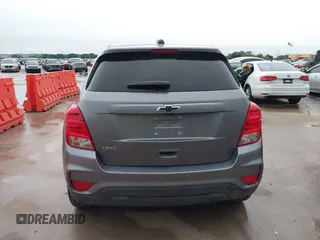 2020 Chevrolet Trax LS with VIN 3GNCJKSB2LL221800, listed as a IAAI auction lot 42196637 with 43,085 mi miles and . Bid and sale history available at DreamBid. Image 16.