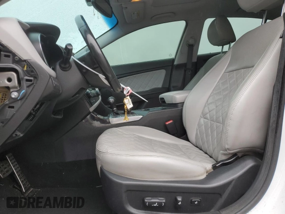 2015 Kia Optima SXL Turbo с VIN 5XXGR4A67FG364857, выставлен на аукционе Copart как лот 57784405 с пробегом 152 343 миль миль и Списание • Salvage title. История ставок и продаж доступна на DreamBid. Изображение 7.