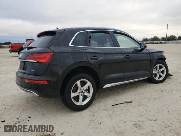 2024 Audi Q5 Premium with VIN WA1ABAFY9R2083635, listed as a Copart auction lot 86518374 with 0 mi miles and Non Repairable. Bid and sale history available at carsss.com. Image 3.