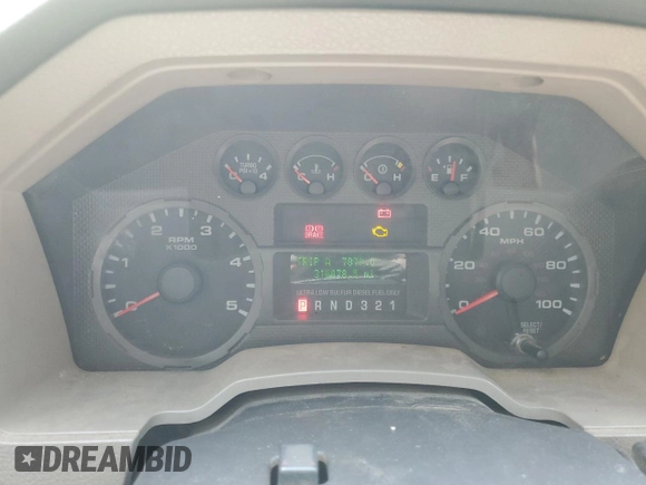 2008 Ford F-350 with VIN 1FTWW30R08EC00688, listed as a Copart auction lot 61380664 with 316,878 mi miles and Clean title. Bid and sale history available at DreamBid. Image 9.