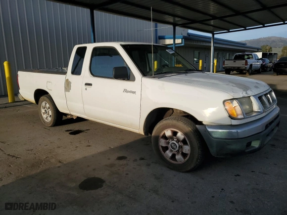 2000 Nissan Frontier 2WD XE with VIN 1N6DD26S7YC400221, listed as a Copart auction lot 45426085 with 362,187 mi miles and Clean Title. Bid and sale history available at carsss.com. Image 4.