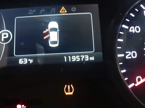2017 Kia Optima EX with VIN KNAGU4LE5H5016627, listed as a IAAI auction lot 42055983 with 119,573 mi miles and . Bid and sale history available at DreamBid. Image 15.