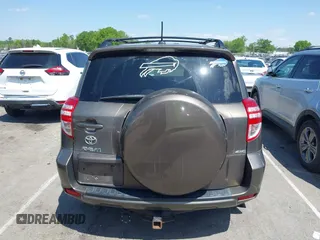 2012 Toyota RAV4 Limited with VIN 2T3DK4DV3CW067488, listed as a IAAI auction lot 41987924 with 197,038 mi miles. Bid and sale history available at carsss.com. Image 16.