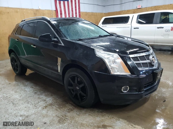 2012 Cadillac SRX Luxury Collection with VIN 3GYFNDE39CS653133, listed as a Copart auction lot 47463325 with 136,796 mi miles and Salvage Title. Bid and sale history available at carsss.com. Image 4.