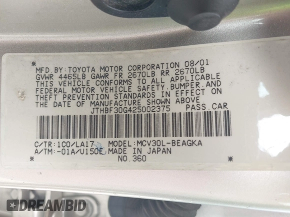 2002 Lexus ES 300 with VIN JTHBF30G425002375, listed as a IAAI auction lot 42031737 with 160,562 mi miles. Bid and sale history available at carsss.com. Image 9.